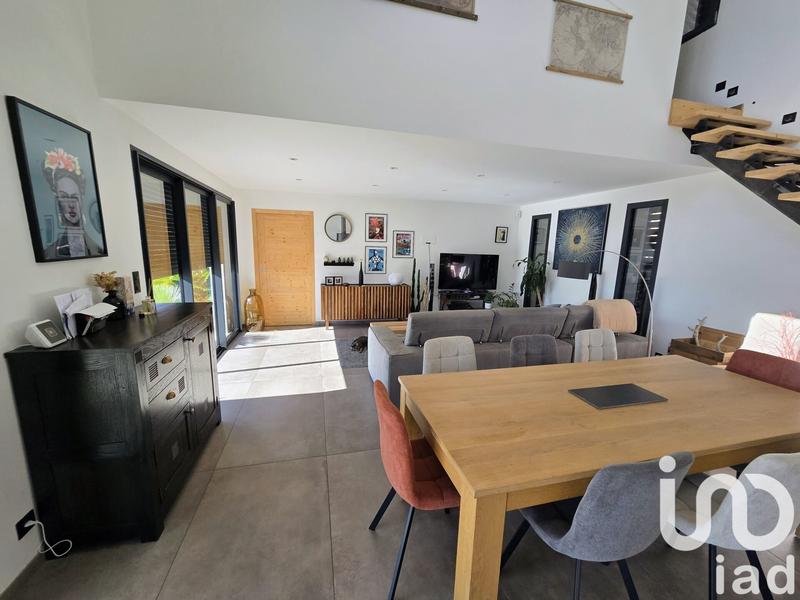 Maison - 148 m² - 5 pièces