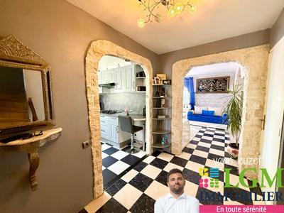 Maison - 140 m² - 7 pièces