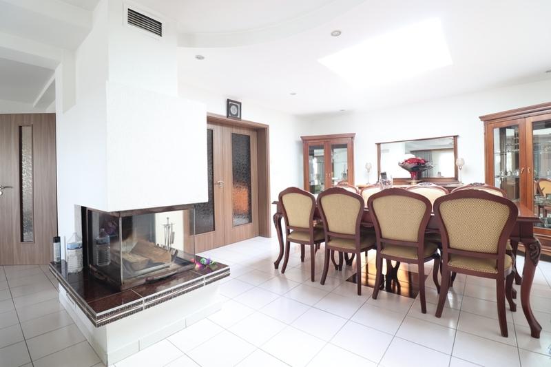 Atelier d'activités - 890 m² - 6 pièces