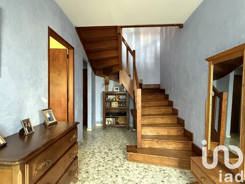 Maison - 311 m² - 7 pièces