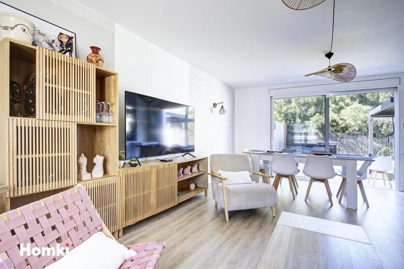 Maison - 110 m² - 6 pièces