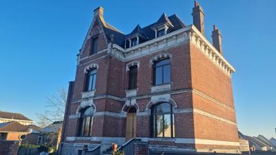 Maison bourgeoise - 342 m² - 10 pièces