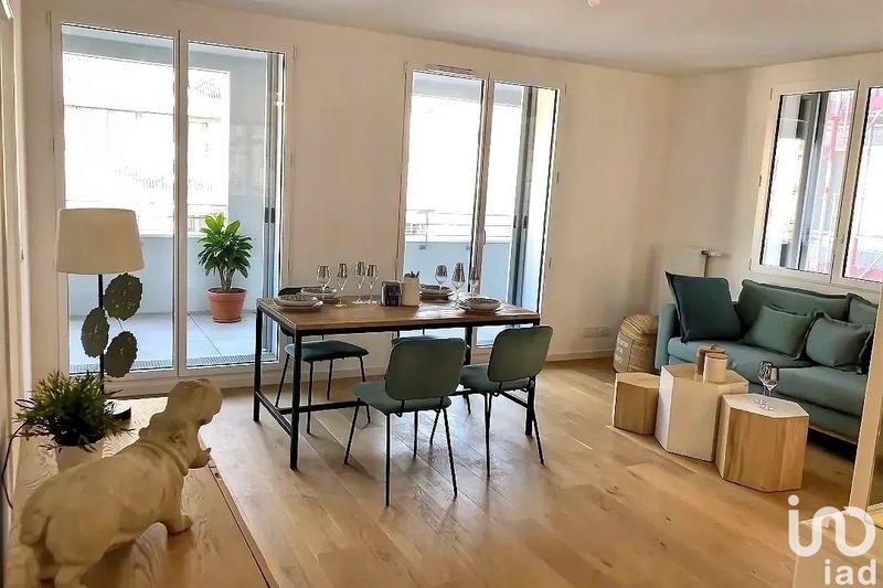 Appartement - 85 m² - 4 pièces