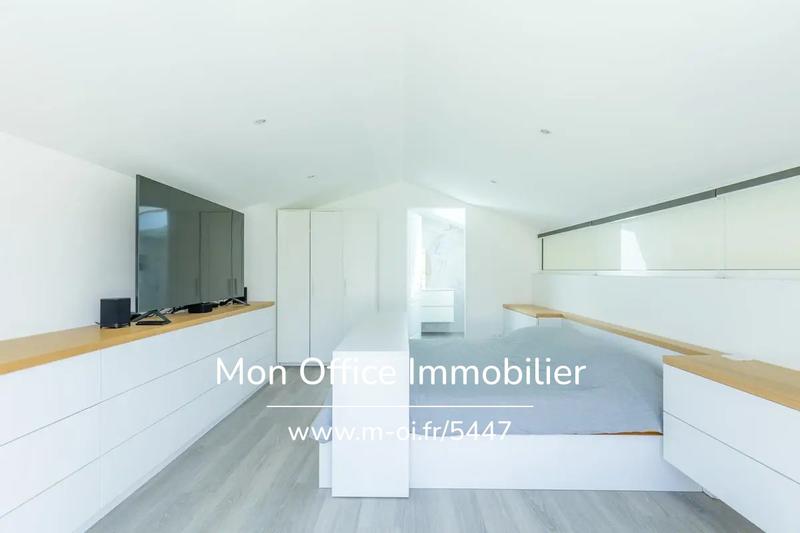 Penthouse - 135 m² - 4 pièces