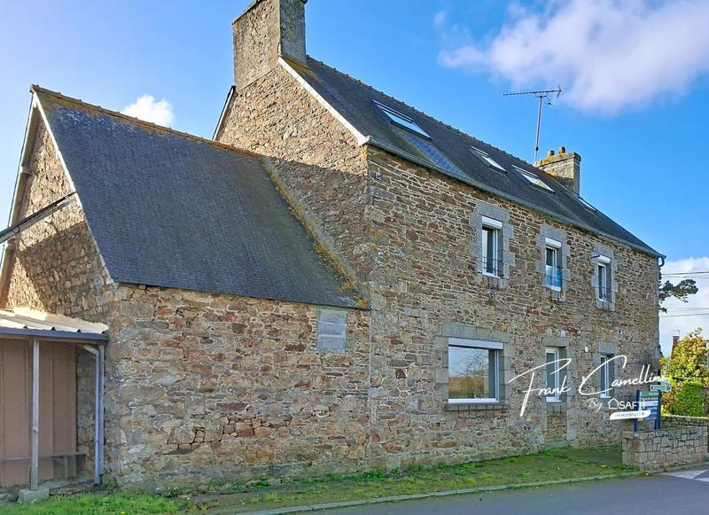 Maison - 140 m² - 8 pièces