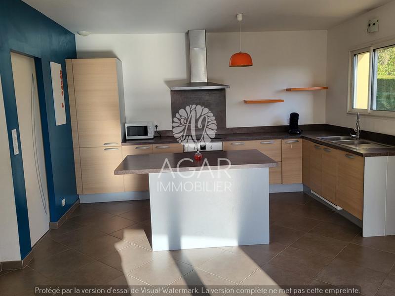 Maison - 143 m² - 5 pièces