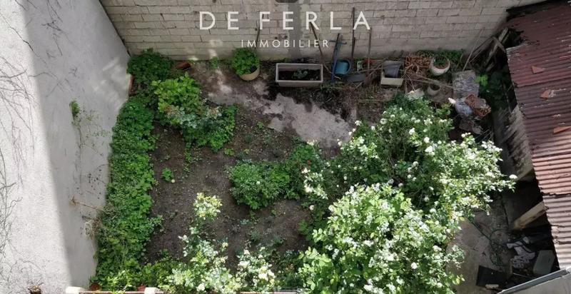 Maison de ville - 244 m² - 6 pièces