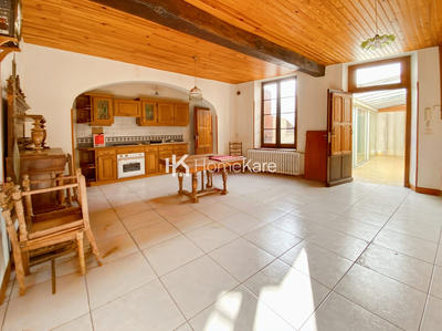 Maison - 160 m² - 5 pièces