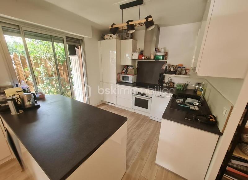 Appartement - 76 m² - 3 pièces