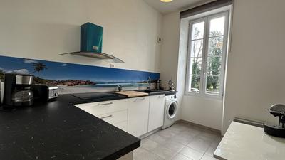 Appartement - 100 m² - 4 pièces