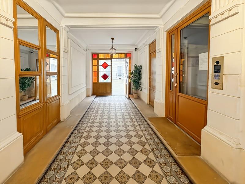 Appartement - 70 m² - 4 pièces