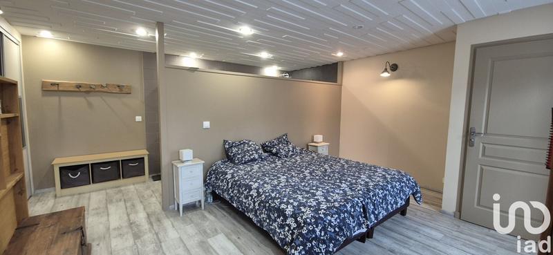 Maison - 222 m² - 6 pièces