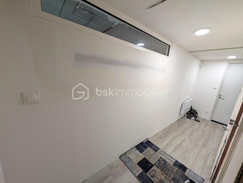 Maison traditionnelle - 97 m² - 4 pièces