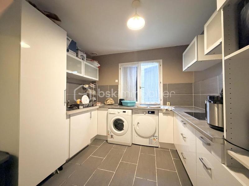 Maison traditionnelle - 112 m² - 6 pièces