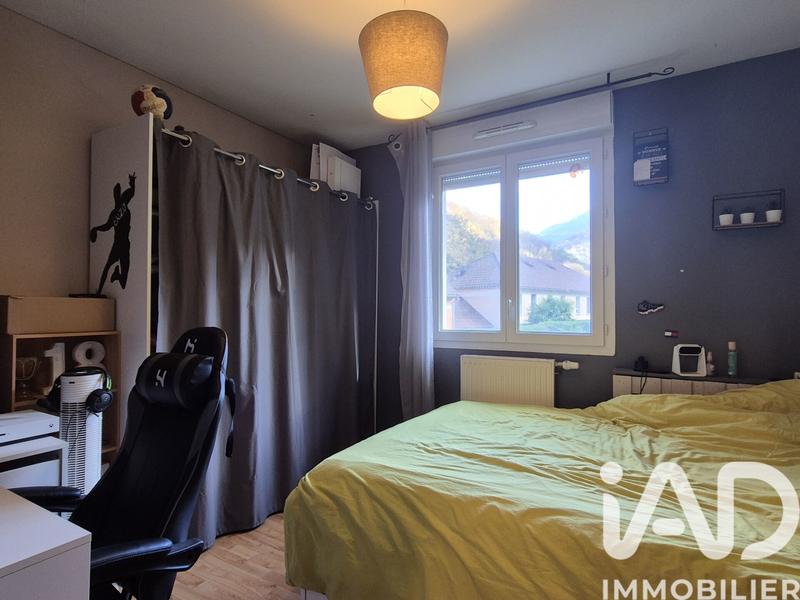 Maison - 88 m² - 4 pièces