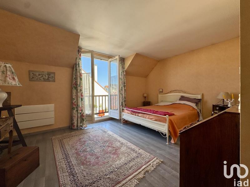 Maison - 161 m² - 6 pièces