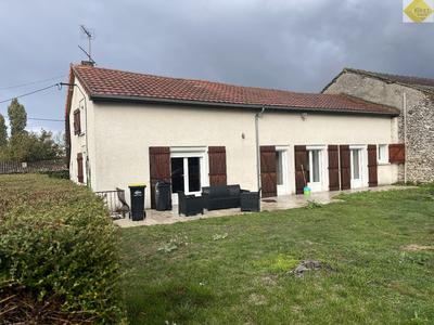 Maison - 64 m² - 4 pièces