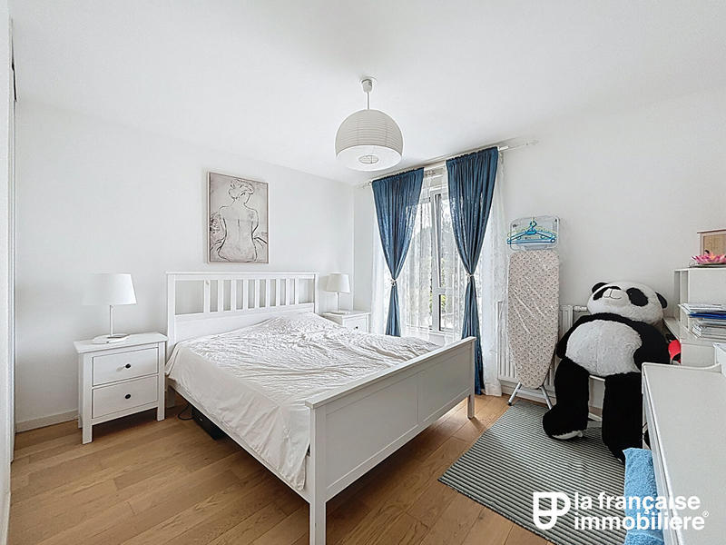 Appartement - 90 m² - 4 pièces