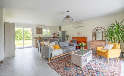 Maison - 84 m² - 4 pièces