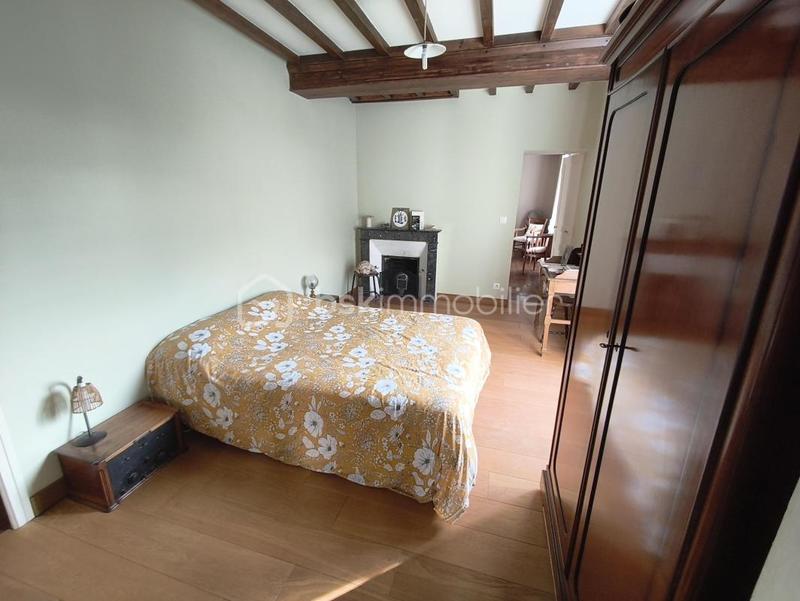 Maison - 245 m² - 7 pièces