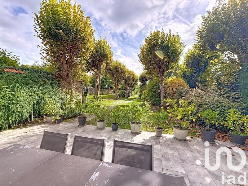 Maison - 159 m² - 6 pièces