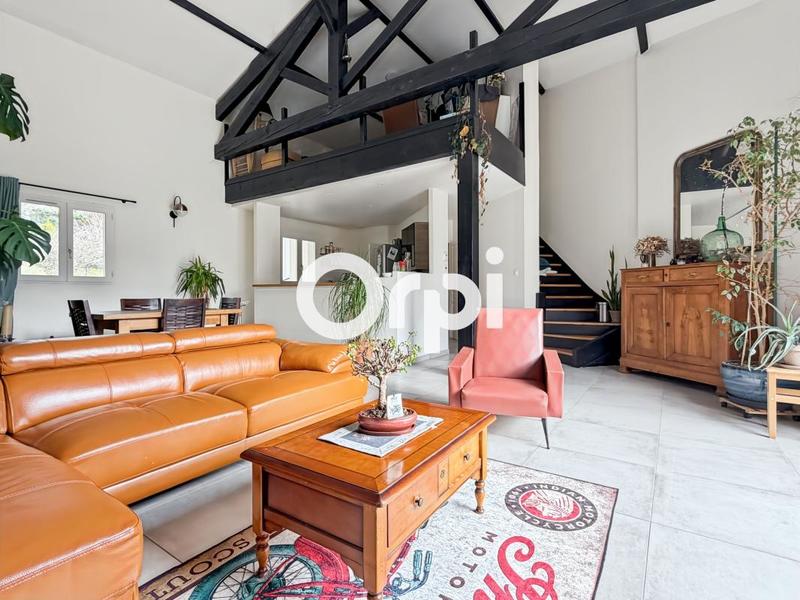 Maison - 120 m² - 5 pièces