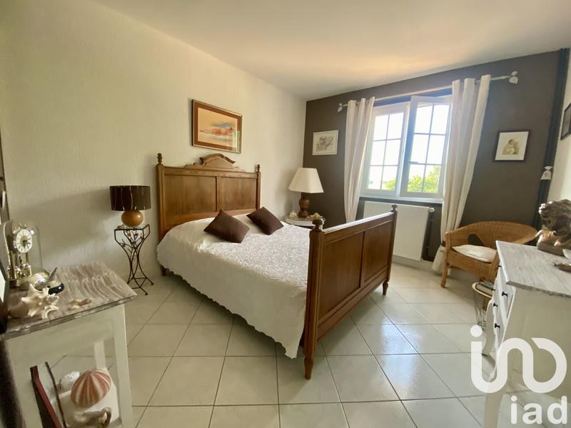 Maison - 215 m² - 5 pièces