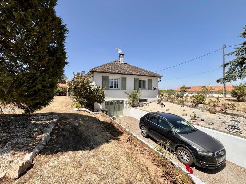 Maison - 106 m² - 3 pièces