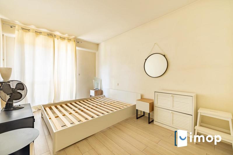 Appartement - 85 m² - 4 pièces