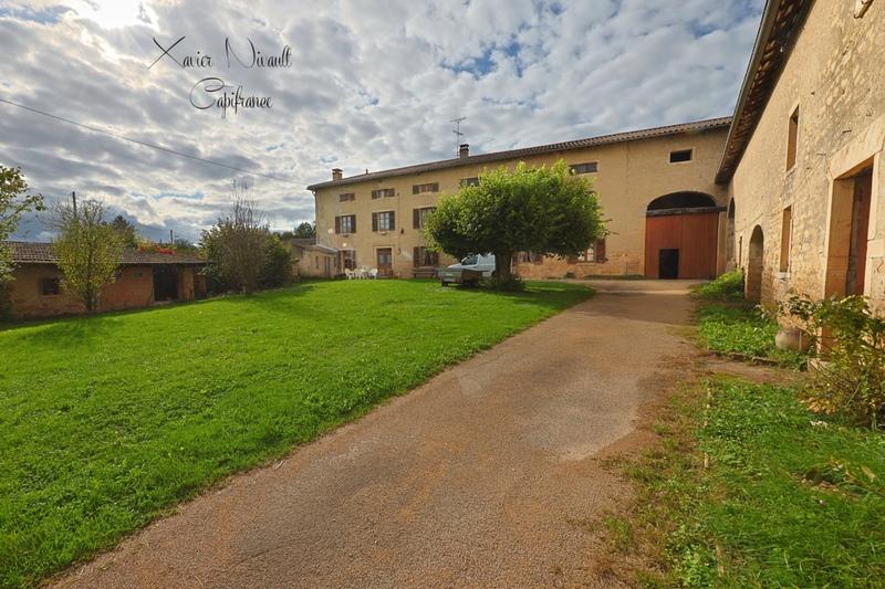 Maison - 261 m² - 6 pièces