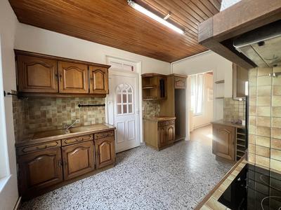 Maison - 97 m² - 4 pièces