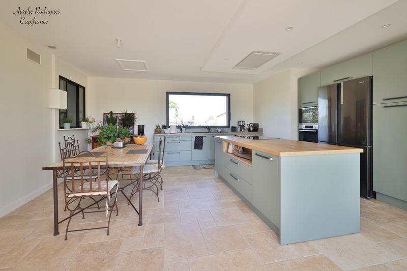 Maison - 165 m² - 6 pièces