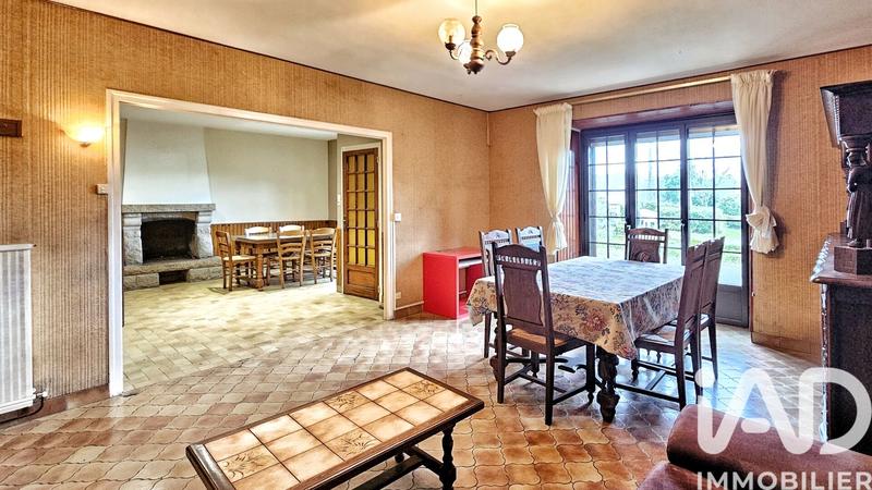 Maison - 164 m² - 8 pièces