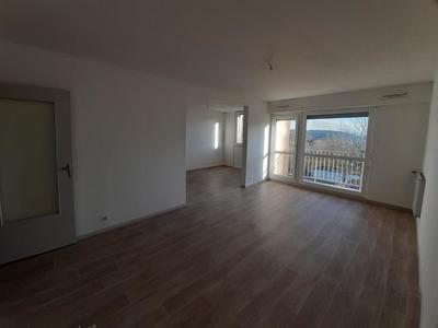 Appartement - 77 m² - 4 pièces