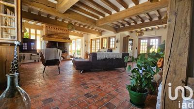 Maison - 262 m² - 8 pièces