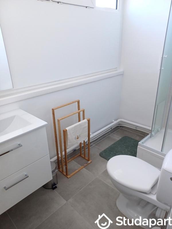 Chambre - 9 m² - 1 pièce