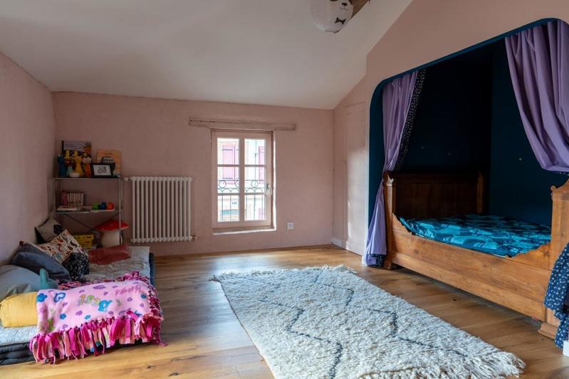 Propriété - 435 m² - 11 pièces