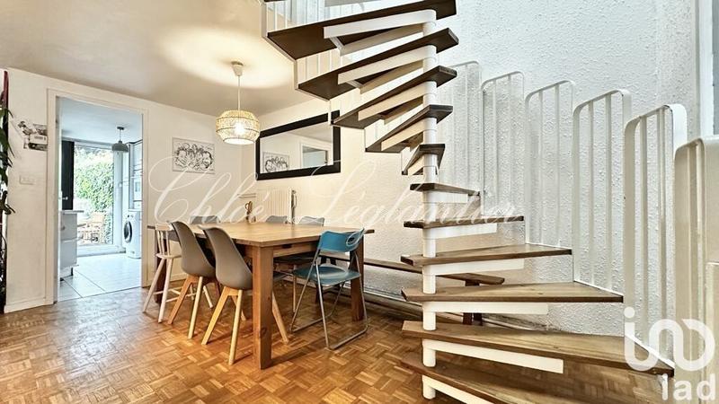 Maison - 88 m² - 5 pièces