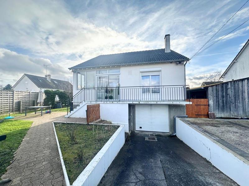 Maison - 111 m² - 5 pièces