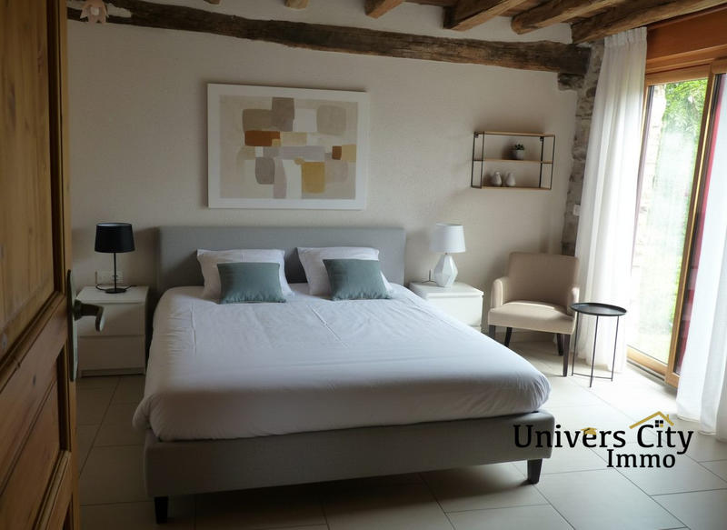 Maison ancienne - 134 m² - 6 pièces