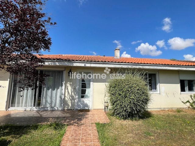 Maison - 93 m² - 4 pièces