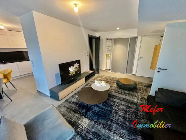 Appartement - 82 m² - 3 pièces