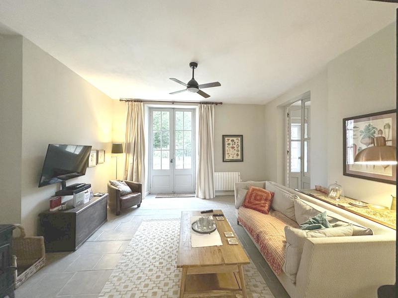 Maison - 298 m² - 8 pièces