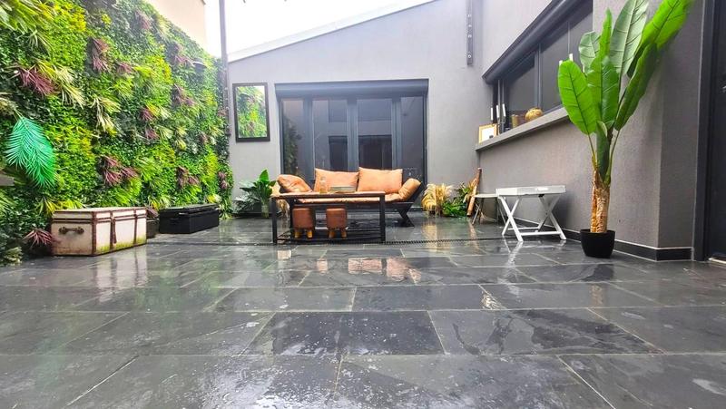 Maison - 143 m² - 5 pièces