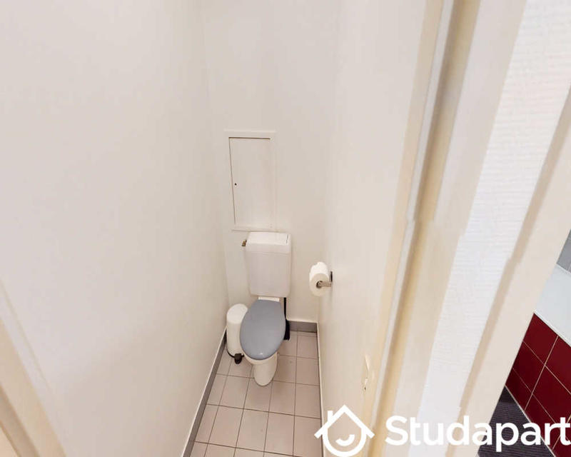 Chambre - 90 m² - 1 pièce