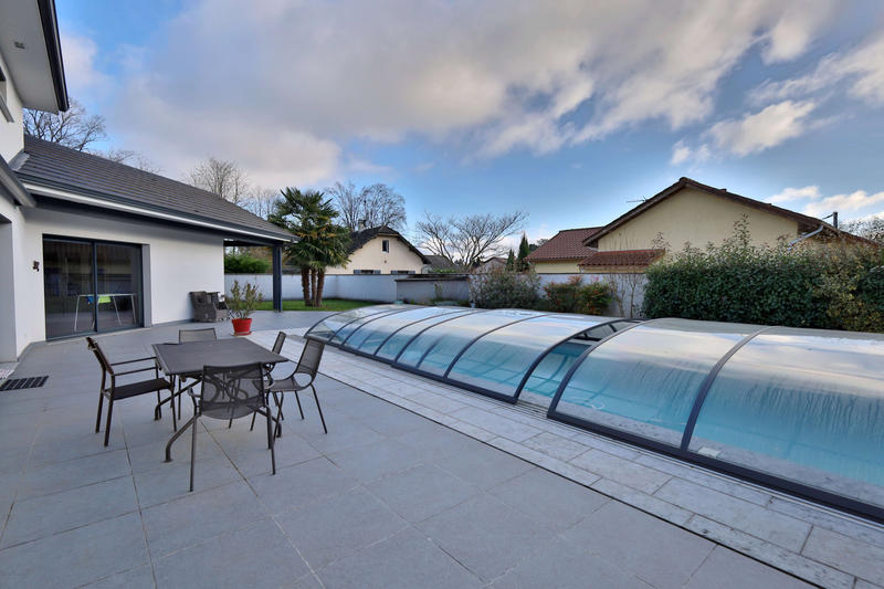 Maison - 283 m² - 6 pièces