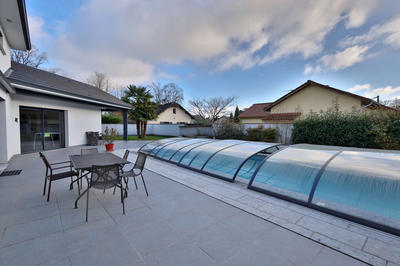 Maison - 283 m² - 6 pièces