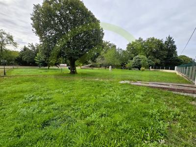 Maison - 290 m² - 11 pièces