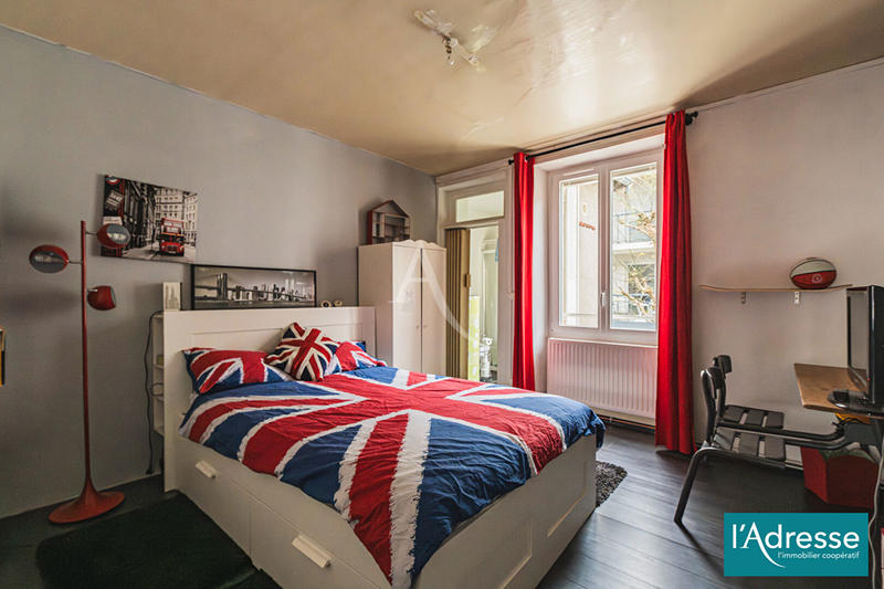 Maison - 122 m² - 6 pièces