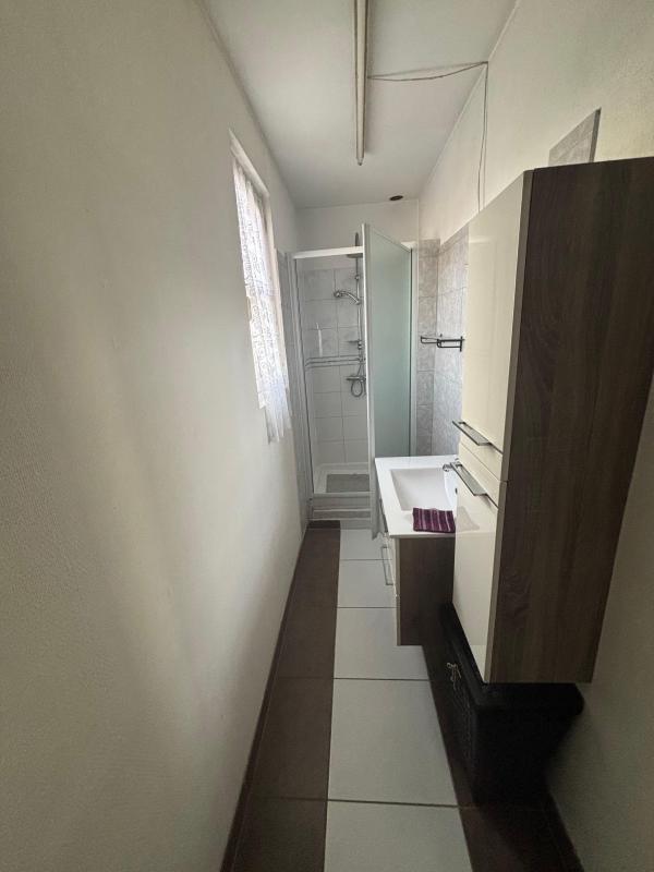 Maison - 97 m² - 4 pièces